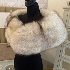 SAGA FURS BLUE FOX FUR WRAL STOLE